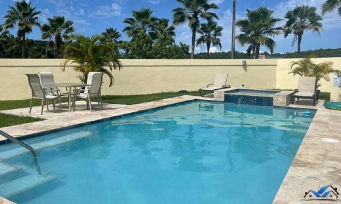 Canovanillas Casa | Quinta El Encanto, 4-BR home with private pool