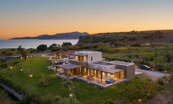 Pylos-Nestoras Apartamento | Quinta Essentia Suites
