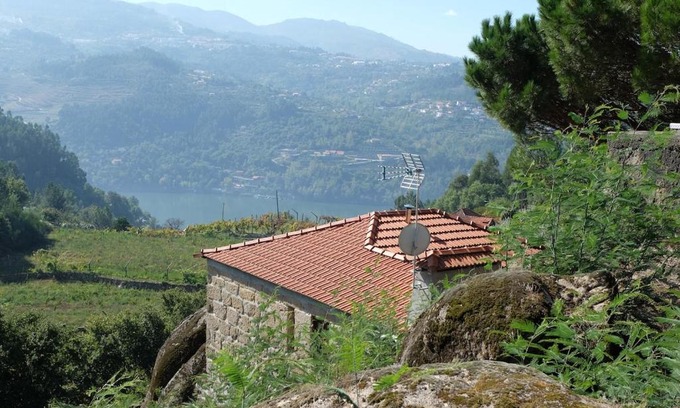 Ribadouro Villa | Quinta Vale de Moinhos - River View