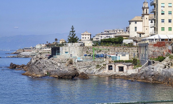 Nervi Apartamento | Quinto Seaview Apartment by Wonderful Italy