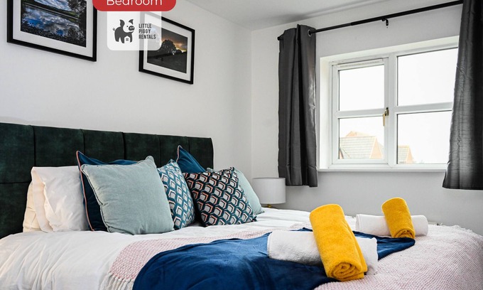 Gloucester Apartamento | Quirky 4BR Home by the Army Base
