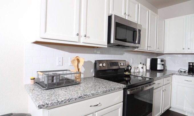 Dupont Casa | Quite and new built house 5 minutes from Gaylord hotel