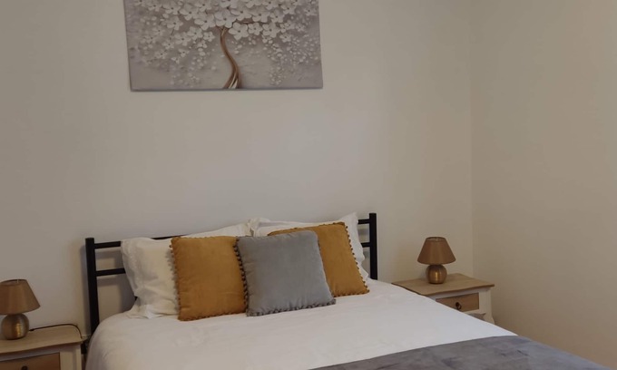 Lousa Apartamento | rés do Cháo da Montanha Mágica, Deixe-se Encantar