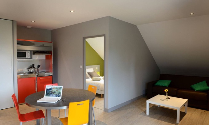 Alleuze Apartamento | Résidence Apparten Ville Appartement 6 Personnes