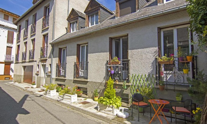 Bagneres-de-Luchon Apartamento | Résidence des Jardins, wifi, centre Luchon
