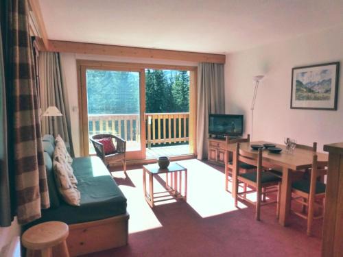 Meribel Apartamento | Résidence Les Dauphinelles - 2 pièces cabine pour 4/6 personnes situé à Méribel Altiport proche des pistes de ski et du golf MAE-2035