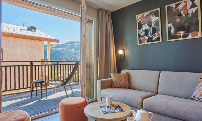 Saint-Etienne-de-Tinee Apartamento | Résidence Odalys Le Mont d'Auron by Interhome