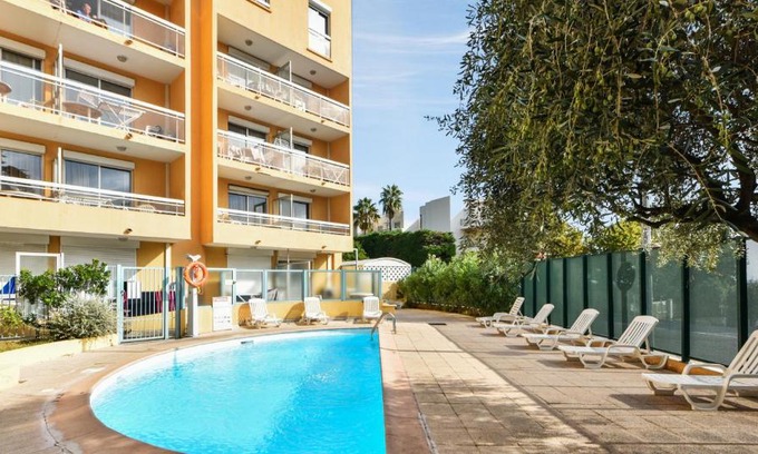 Antibes Apartamento | Résidence Pierre & Vacances La Rostagne
