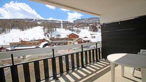 Puy-Saint-Vincent Apartamento | Résidence Sapporo - SAP408 - STUDIO COIN MONTAGNE - 4 PERSONNES AVEC BALCON SUD MAE-8904