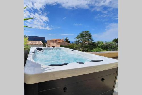 Cassis Apartamento | Rêves de vie, le "Port Miou" perle rare à Cassis