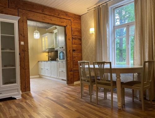 Haapsalu Apartamento | Rüütli 1 - sea view apartment in Haapsalu Old Town