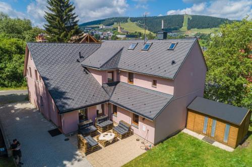 Loucna Pod Klinovcem Chalet De Esquí | Růžová Chalupa Pod Klínovcem