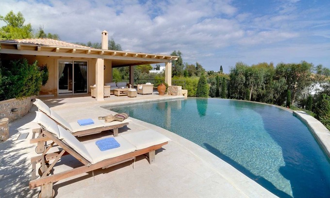 Nafplion City Centre Villa | R 1471 Veronica Villa BlueVillas