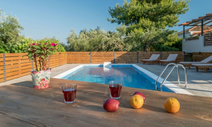 Fiolitis Villa | Natura Verde Villas 2 Private Pools R246