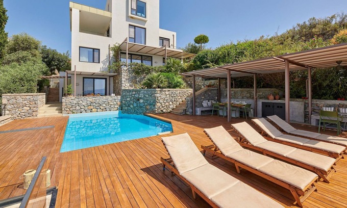 Kitries Villa | R 3039 Cape Kitries - Exclusive Use Cape Kitries