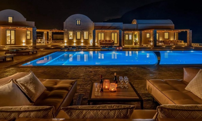 Vlychada Villa | R 950 Villa Cellaria - Cellaria Estate