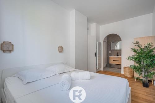 Quartier Exposition-Bajatiere Apartamento | R'Apparts T2 Simply Beautiful