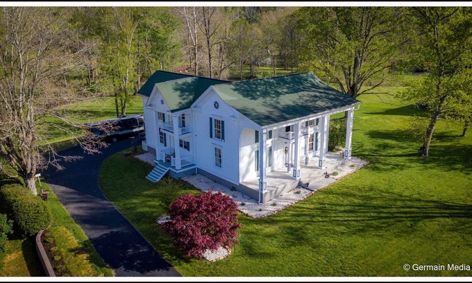 Mountain City Casa | R. H. Donnelly Estate *** ENTIRE HOME ***