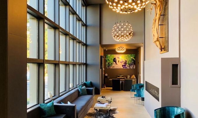 Downtown Napa Hotel | R Inn Napa