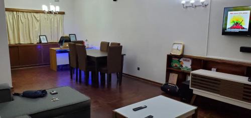Cathedral Hill Apartamento | R.KAWIMBE FURNISHED APARTMENTS