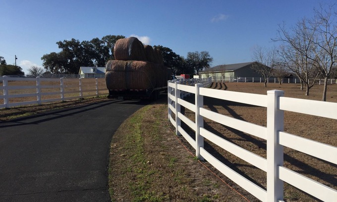 Citra Alquiler De RV | R/V spots on working horse farm $85 per night/$850 dollars per mo