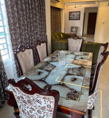 Sualkuchi Casa | Raaj-hans Guest House