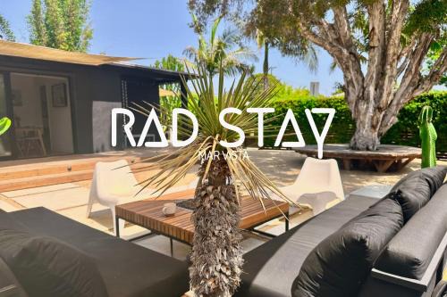 Mar Vista Casa | Rad Stay Open Concept House in Mar Vista