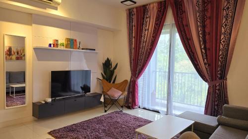 Bukit Jelutong Apartamento | Radia Residence Bukit Jelutong, Shah Alam by Emerald