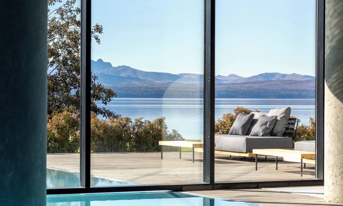 San Carlos de Bariloche Hotel | Radisson Blu Bariloche