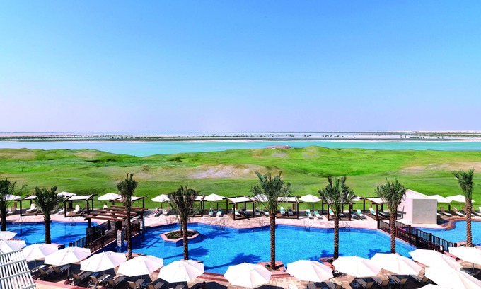 Abu Dhabi Hotel | Radisson Blu Hotel, Abu Dhabi Yas Island
