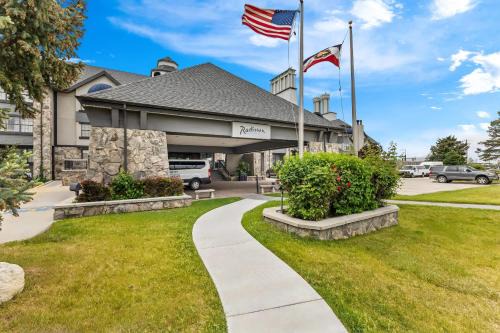 Salt Lake City Hotel | Radisson Hotel Salt Lake City Airport
