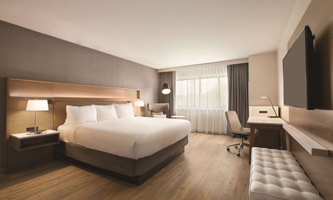 SeaTac Hotel | Radisson Hotel Seattle Airport