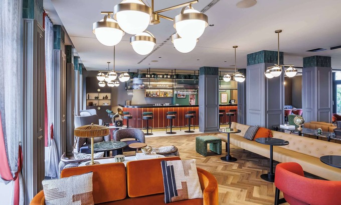 West Berlin Centre Hotel | Radisson RED Berlin Kudamm