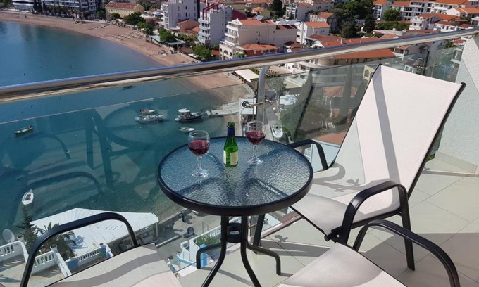 Rafajlovici Apartamento | Rafailovici Ponta Apartment wonderful view