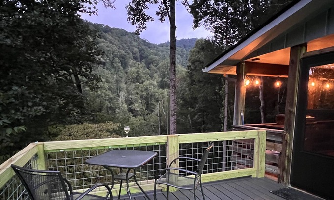 Sylva Casa | Raging Creek Retreat - Mountain Views, Hot Tub, and Pets!