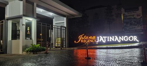 Cileunyi Casa | Rai Guest House