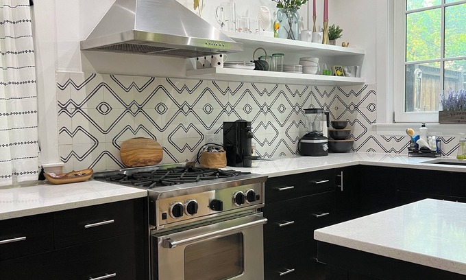 Wicker Park Casa | Rainbow Guest House: Charming 3-bedroom house in great location