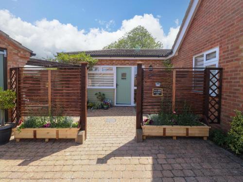 Dereham Casa | Rainbow's End