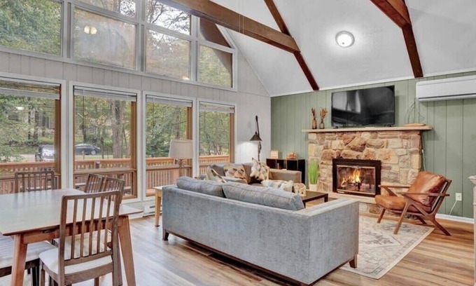 Gouldsboro Chalet De Esquí | Raised A Frame Chalet | Big Bass Lake | Hot Tub
