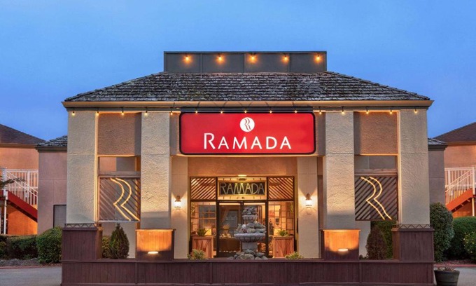 Pacific Hotel | Ramada by Wyndham Arcata