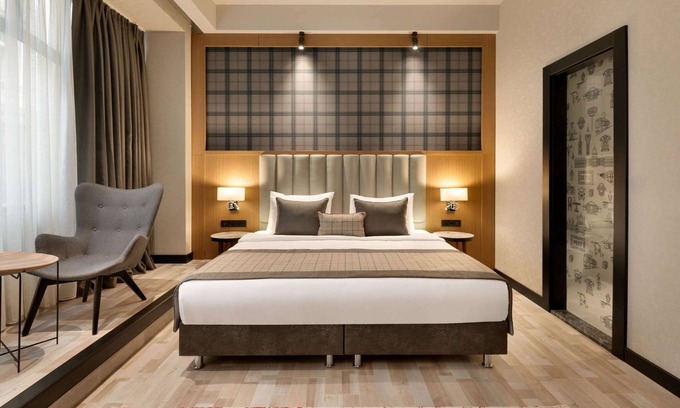 Inner City Budapest Hotel | Ramada by Wyndham Budapest City Center
