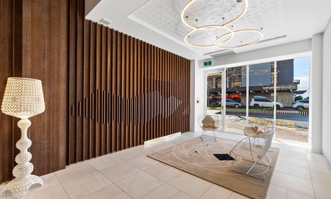 Hamilton Hotel | Ramada by Wyndham Hamilton City Center