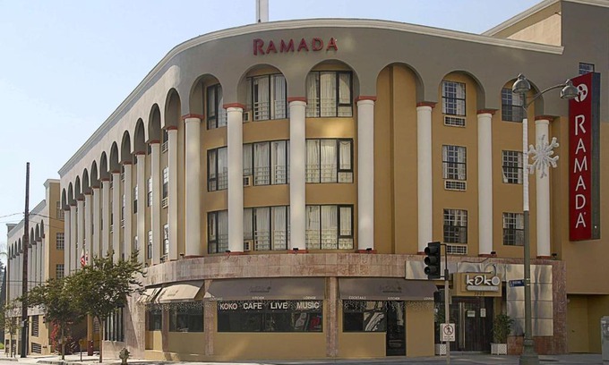 Wilshire Hotel | Ramada by Wyndham Los Angeles/Wilshire Center