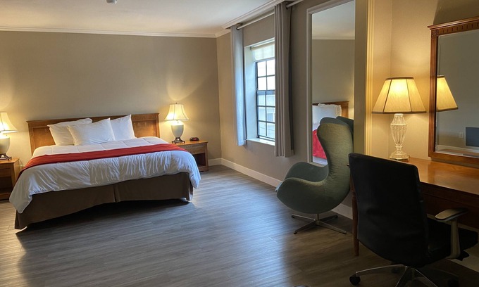 Wilshire Hotel | Ramada by Wyndham Los Angeles/Koreatown West