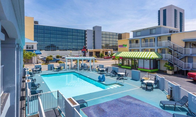 Northeast Virginia Beach Hotel | Ramada by Wyndham Virginia Beach