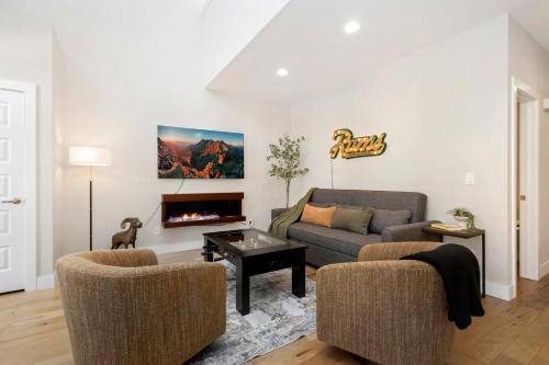Old Town North Casa | Rams Roost with Rooftop Hot Tub, Patio and Family Fun