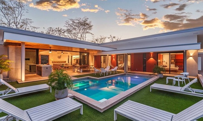 Los Pargos Villa | A magical villa with pool in the heart of nature and close to incredible beaches
