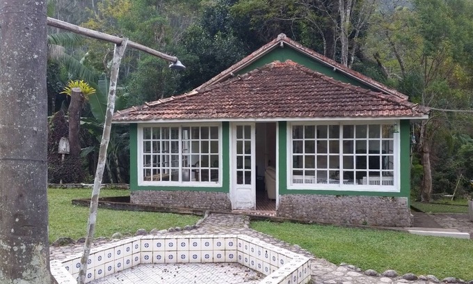 Itatiaia Chalet De Esquí | Rancho Inn: Cottage with waterfalls