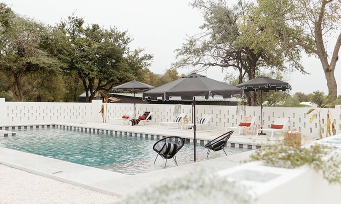 Manor Otro | Rancho Moonrise