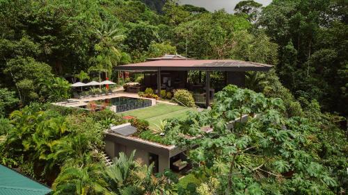 Ballena Hotel | Rancho Pacifico - Boutique Hotel for Adults